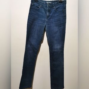 Free People Dark Wash Skinny Jeans Size 28